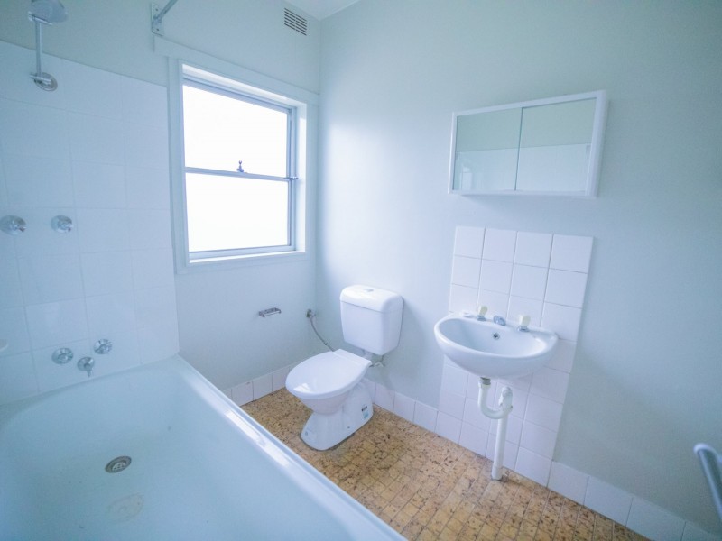 24 Hunter Ave, Cessnock NSW 2325