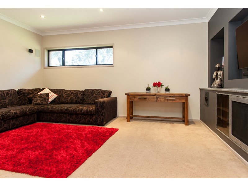 14 Traminer Grove, Cessnock NSW 2325