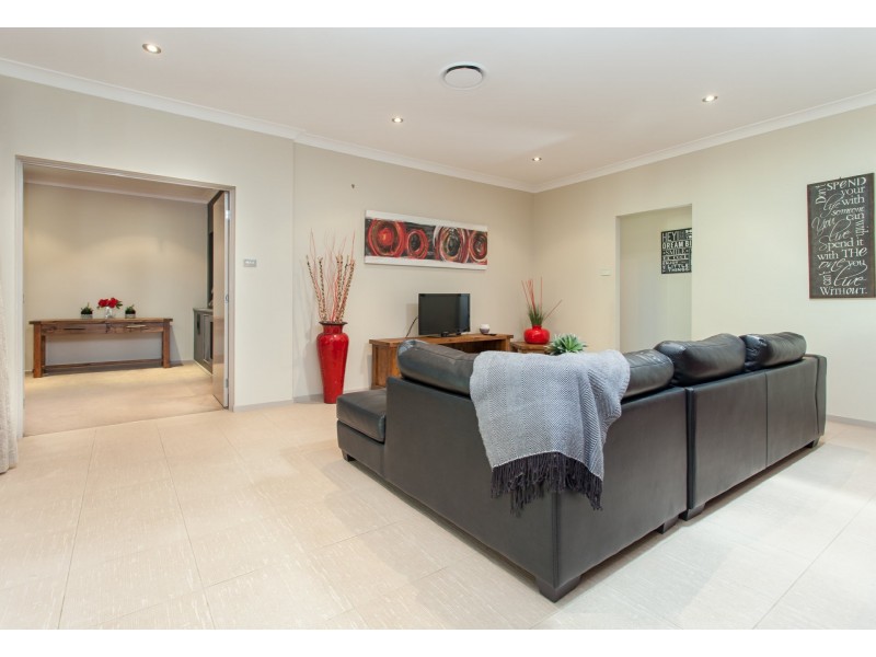 14 Traminer Grove, Cessnock NSW 2325