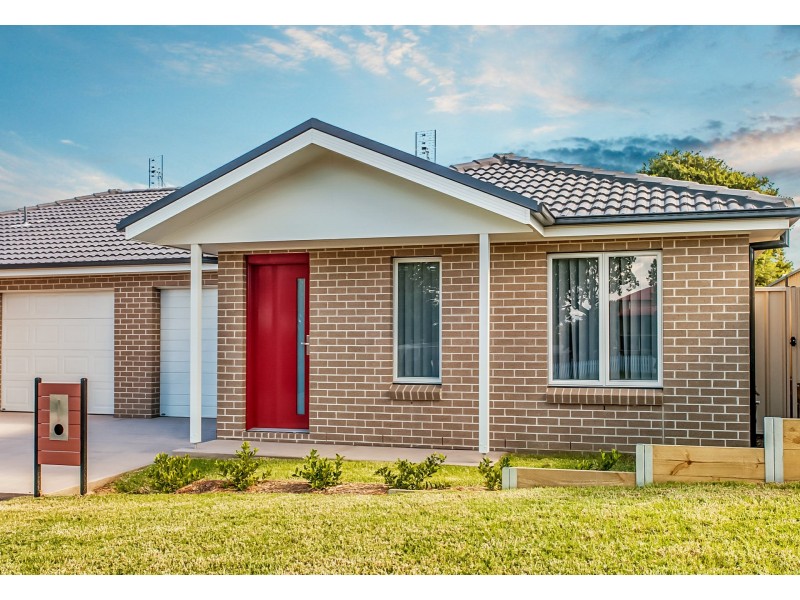 Unit 2/9E Quarrybylong Street, Cessnock NSW 2325
