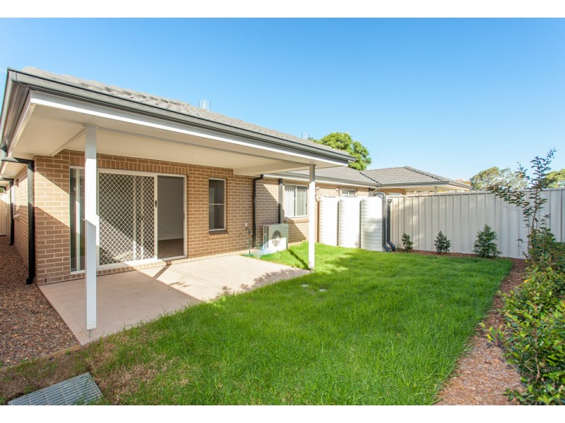 Unit 2/9E Quarrybylong Street, Cessnock NSW 2325