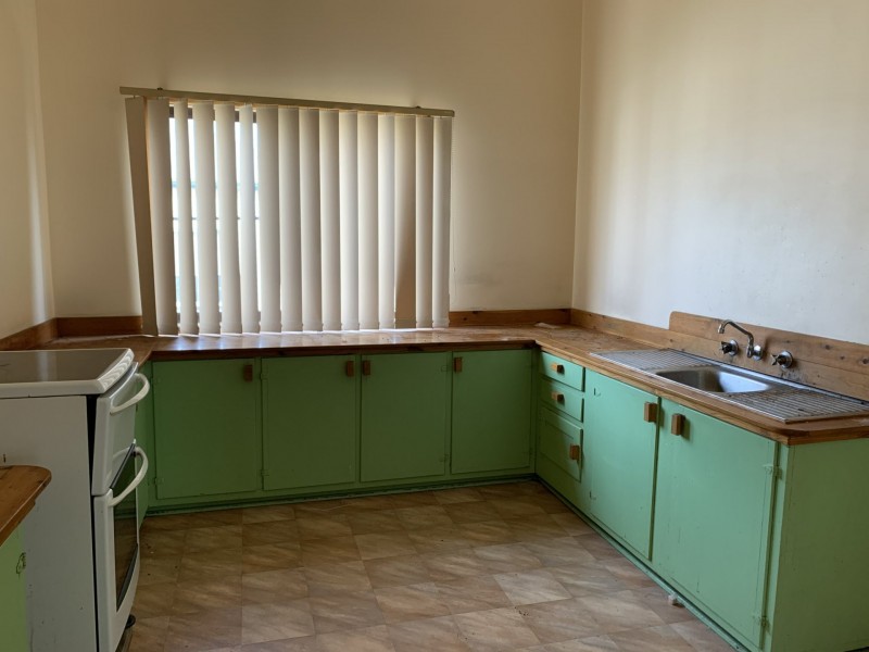 37 Boomerang Street, Cessnock NSW 2325