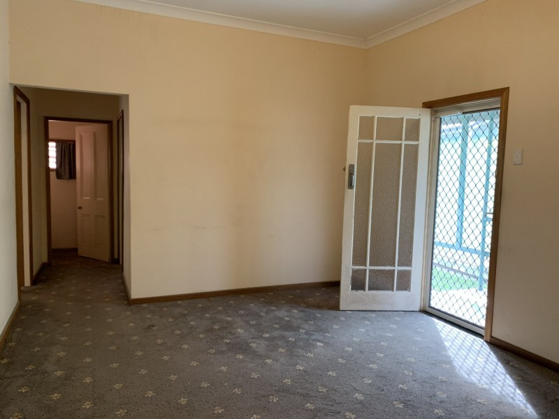 37 Boomerang Street, Cessnock NSW 2325