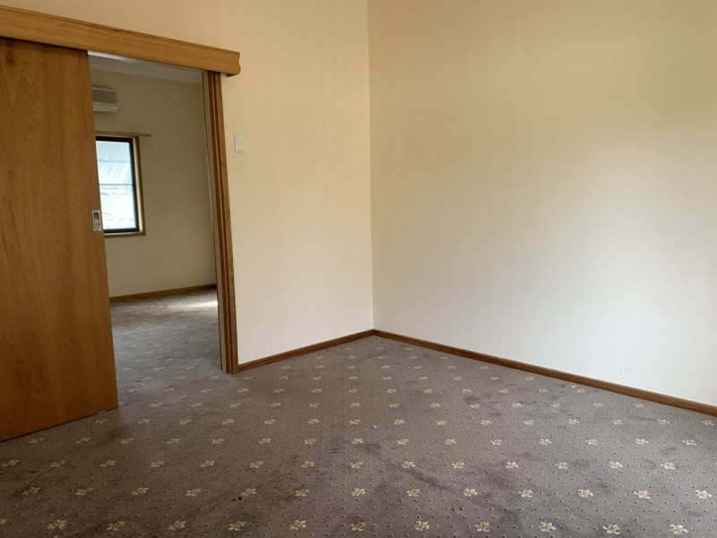 37 Boomerang Street, Cessnock NSW 2325