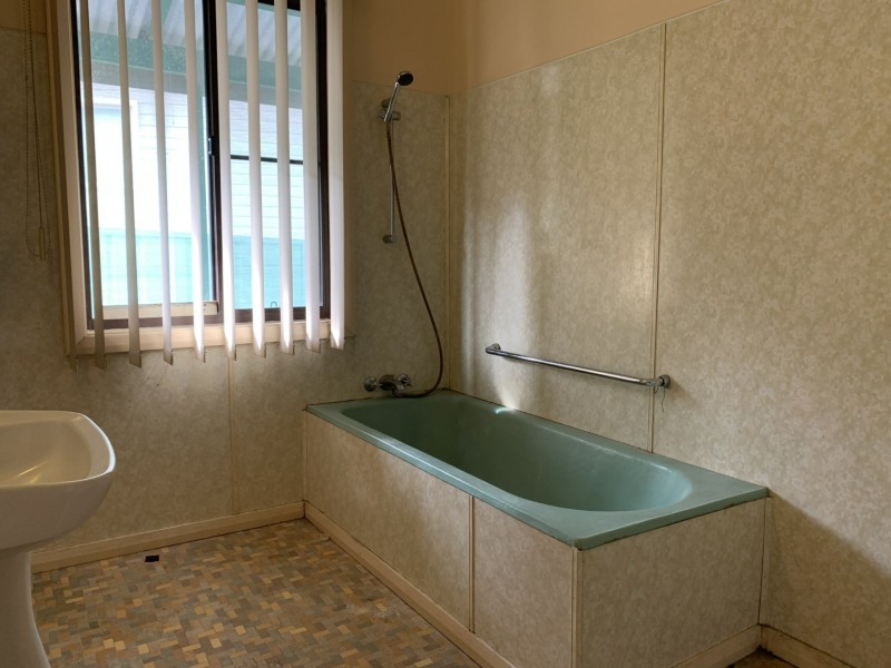 37 Boomerang Street, Cessnock NSW 2325