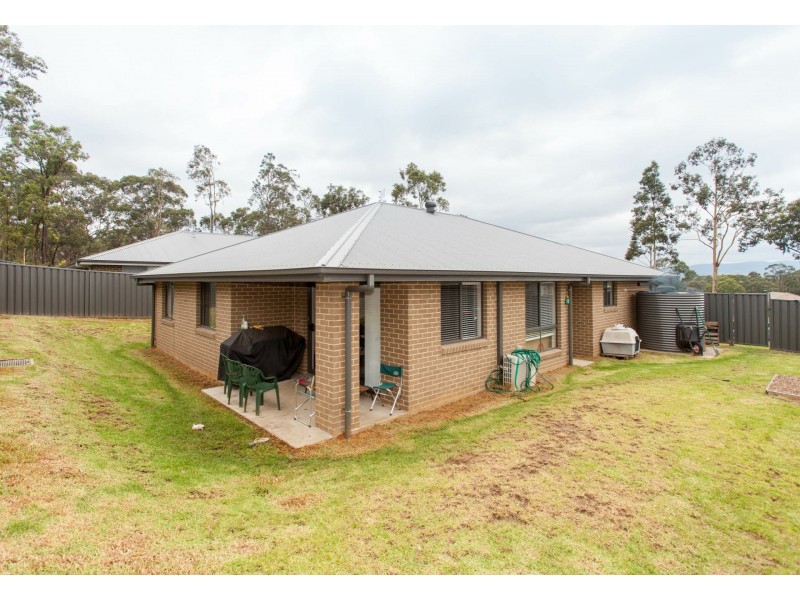 100a Alkira Ave, Cessnock NSW 2325