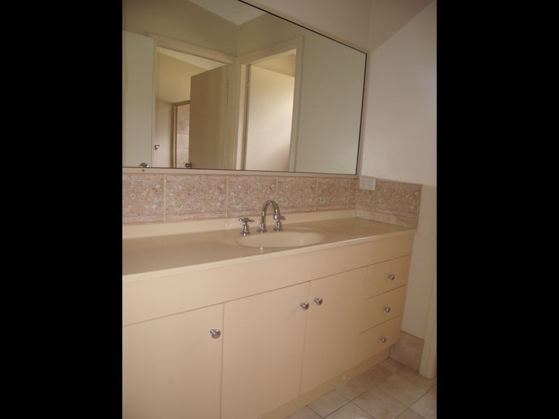 1118 Sandy Creek Road, Quorrobolong NSW 2325