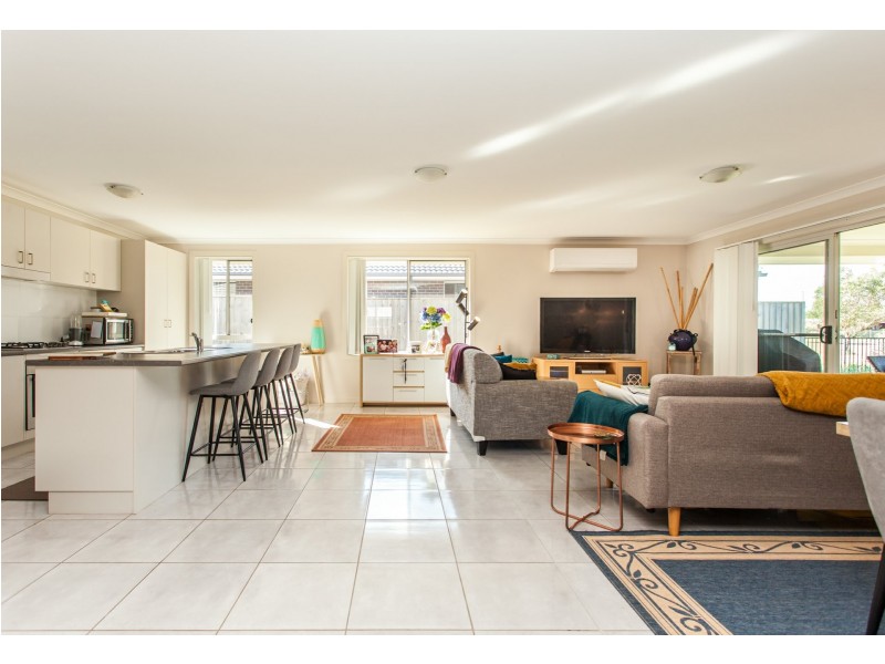 44 Stonebridge Drive, Cessnock NSW 2325