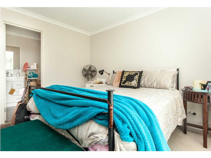 44 Stonebridge Drive, Cessnock NSW 2325