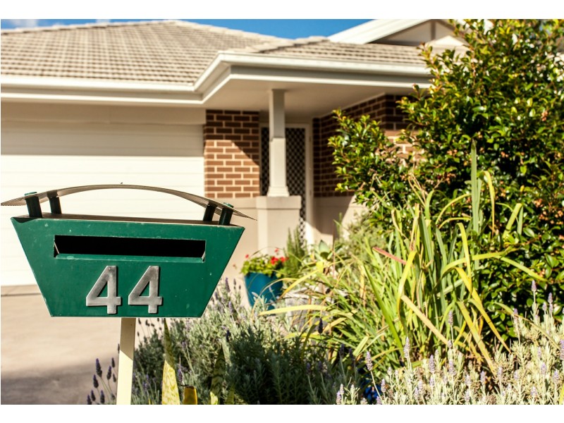 44 Stonebridge Drive, Cessnock NSW 2325