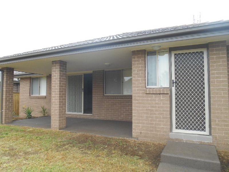 19 Stonebridge Drive, Cessnock NSW 2325