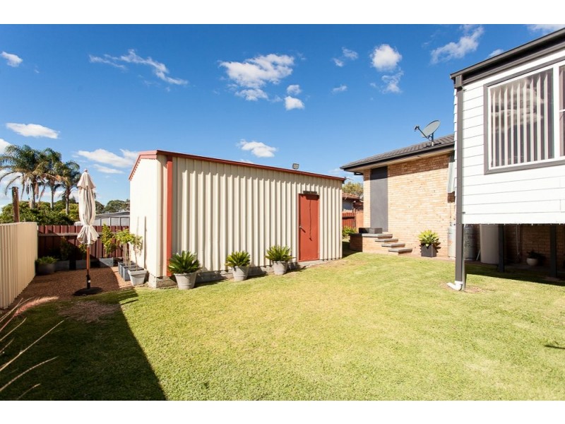 38 Evatt Street, Pelaw Main NSW 2327