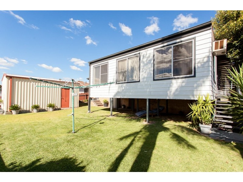 38 Evatt Street, Pelaw Main NSW 2327