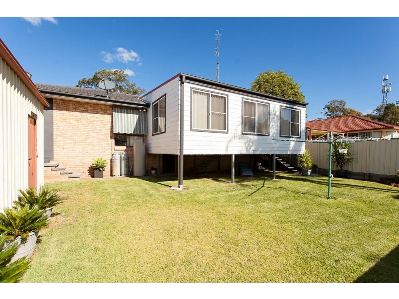 38 Evatt Street, Pelaw Main NSW 2327