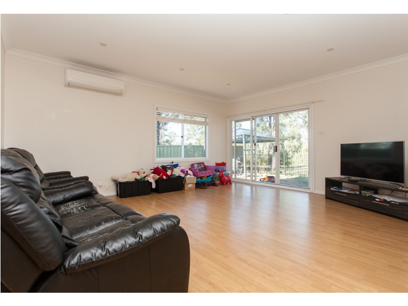 6a Lake Road, Kearsley NSW 2325