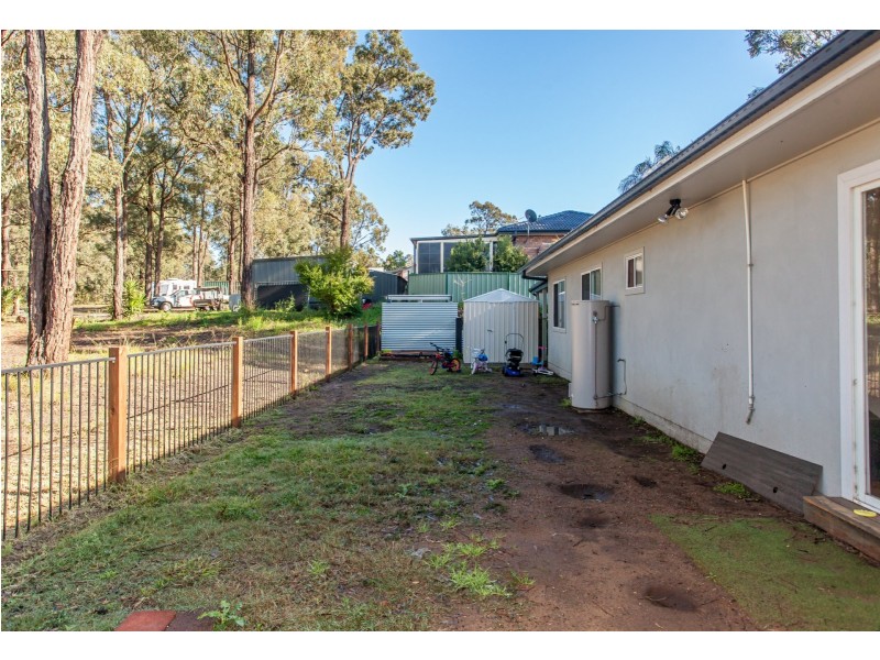 6a Lake Road, Kearsley NSW 2325