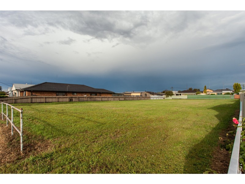 16a Stephen Street, Cessnock NSW 2325