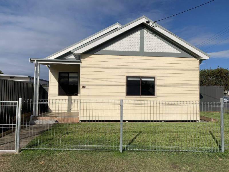67 Mount View Road, Cessnock NSW 2325