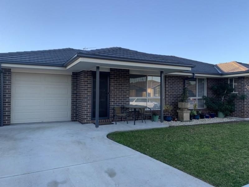 12 Alpine Avenue, Cessnock NSW 2325