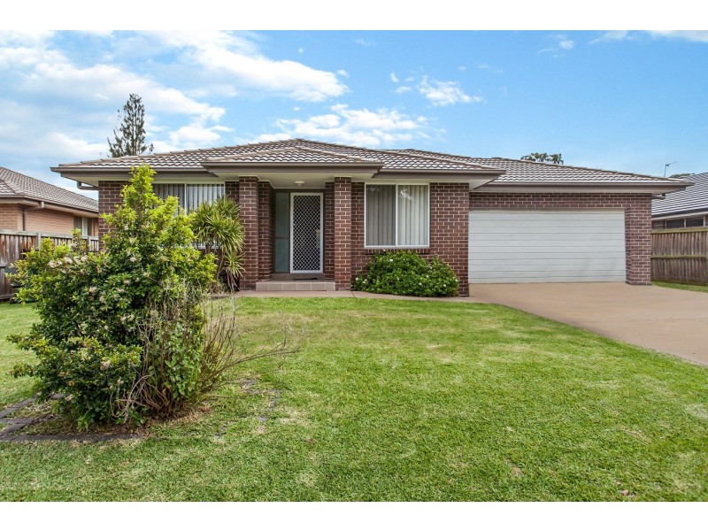 21 Stonebridge Dr, Cessnock NSW 2325