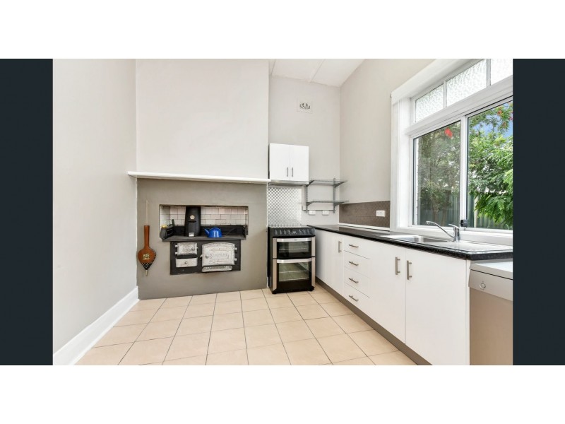 8 George Street, Cessnock NSW 2325