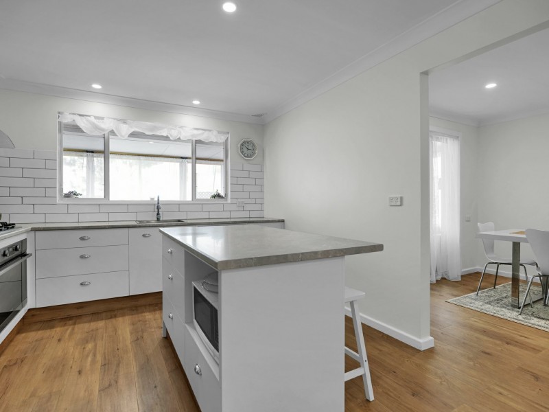 8 Neilly Street, Kurri Kurri NSW 2327