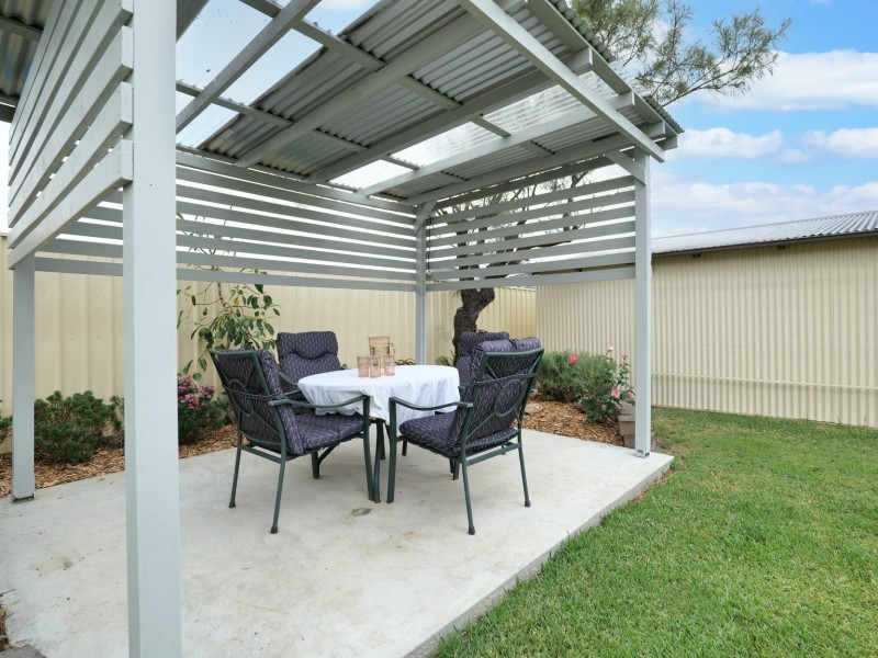 8 Neilly Street, Kurri Kurri NSW 2327