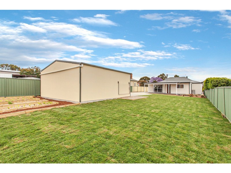 66 Desmond Street, Cessnock NSW 2325