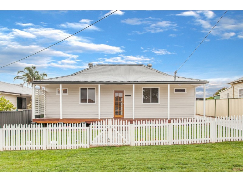 66 Desmond Street, Cessnock NSW 2325