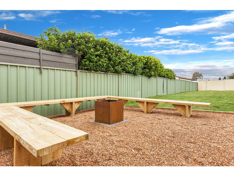 66 Desmond Street, Cessnock NSW 2325