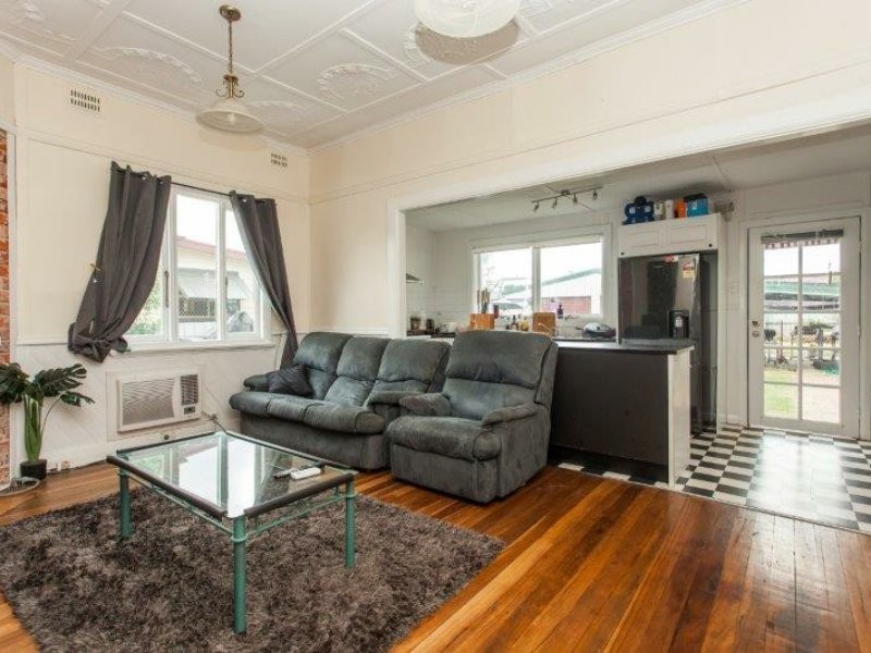 2 Spencer Street, Cessnock NSW 2325
