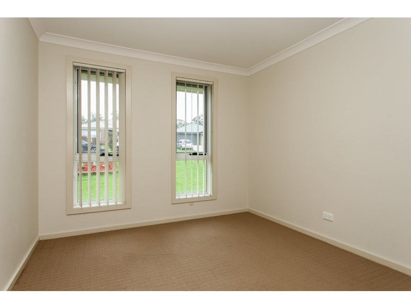 11 Aston Avenue, Cessnock NSW 2325