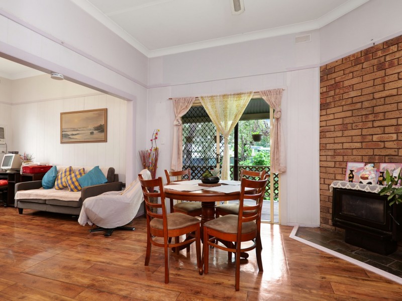 37 Fourth Street, Weston NSW 2326