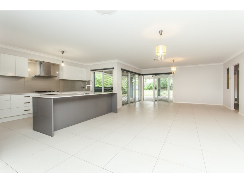 103 Wine Country Drive, Nulkaba NSW 2325