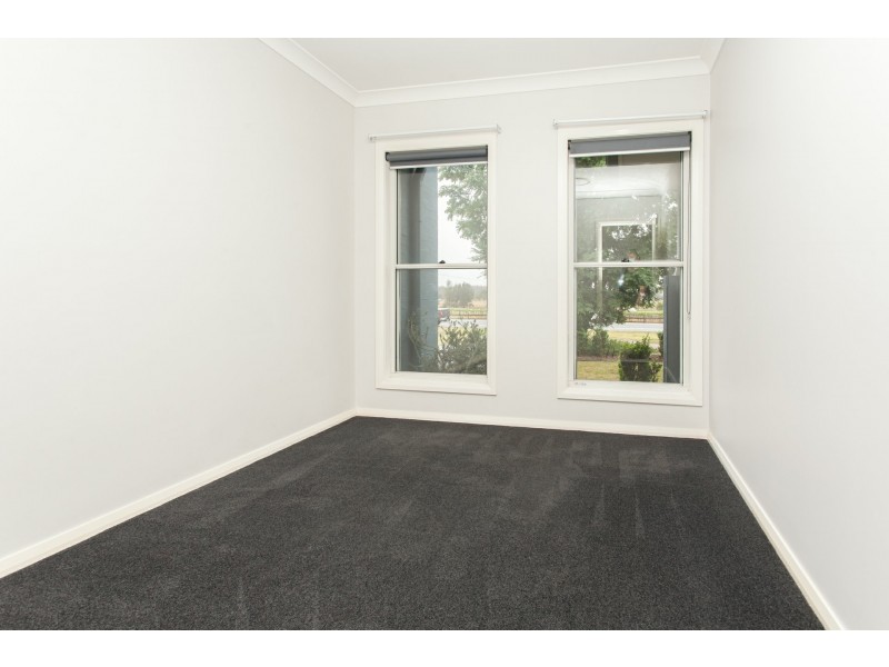 103 Wine Country Drive, Nulkaba NSW 2325