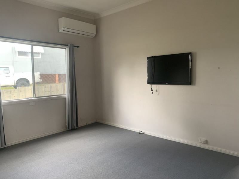 159 Cessnock Road, Abermain NSW 2326