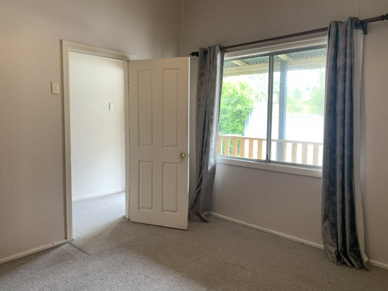 159 Cessnock Road, Abermain NSW 2326