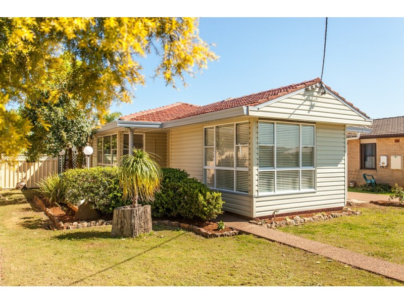 53 Lindsay Street, Cessnock NSW 2325
