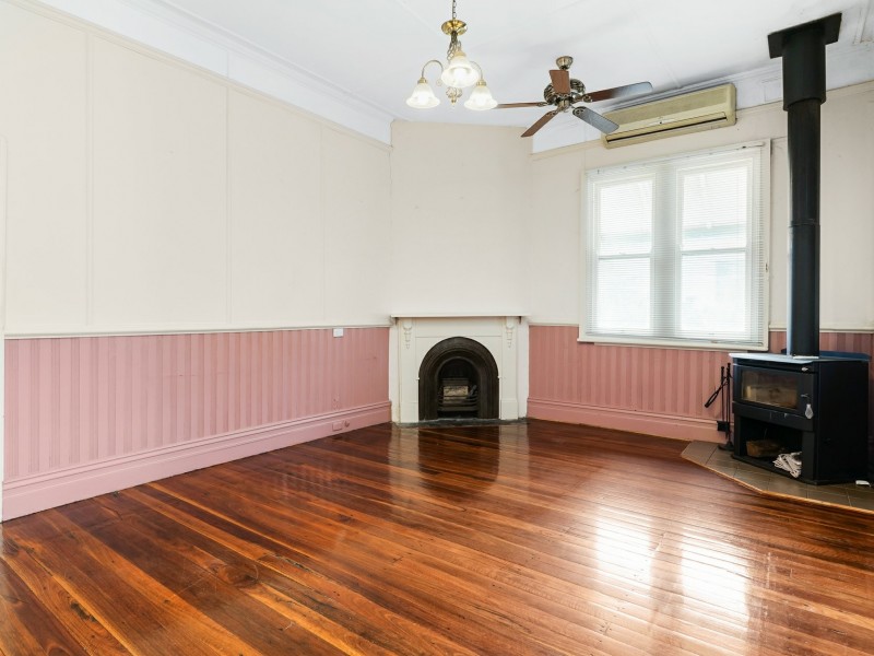 44 Gordon Avenue, Cessnock NSW 2325