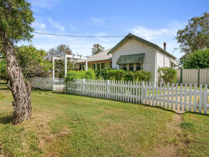 44 Gordon Avenue, Cessnock NSW 2325