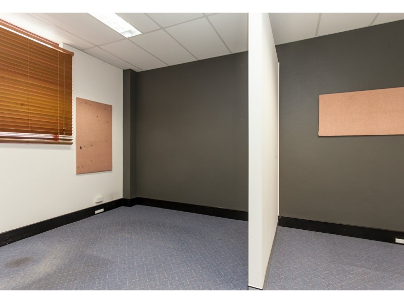 Suite 3/5 Edward St, Cessnock NSW 2325