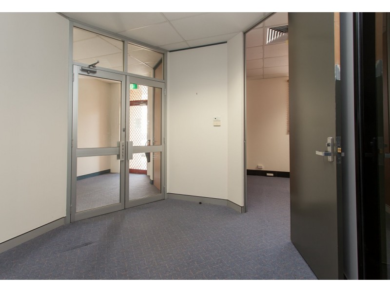 Suite 3/5 Edward St, Cessnock NSW 2325