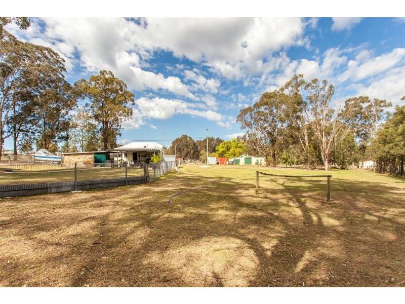 38 Baileys Lane, Abermain NSW 2326