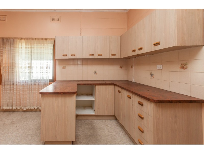 181 Cessnock Road, Neath NSW 2326