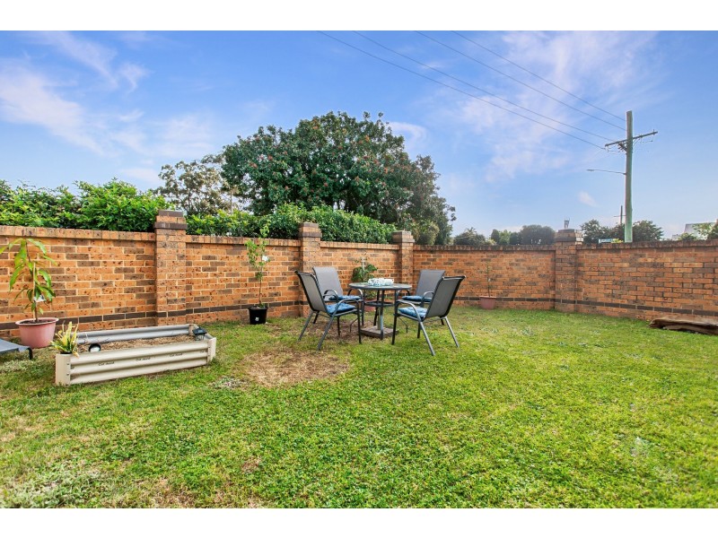 2a Spencer Street, Cessnock NSW 2325