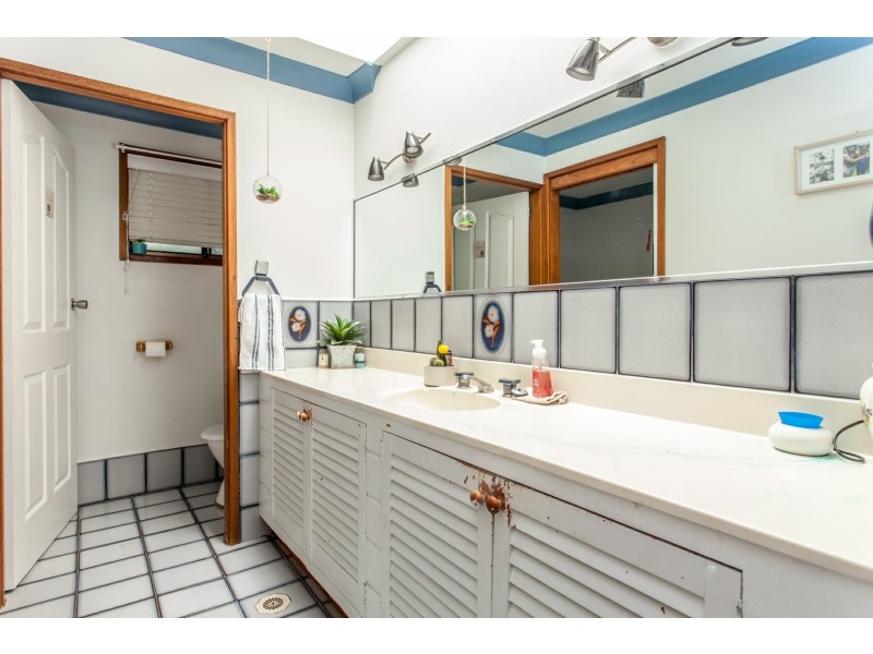 17 Acacia Street, Kurri Kurri NSW 2327