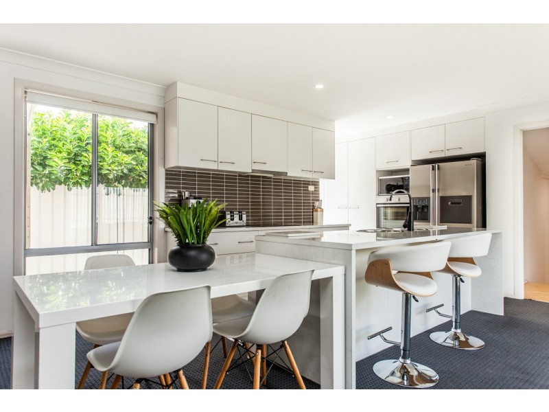 36 Bridge Street, Cessnock NSW 2325