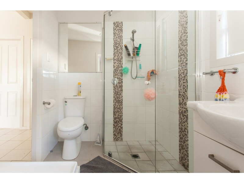 Unit 2/29 Daniel Street, Cessnock NSW 2325