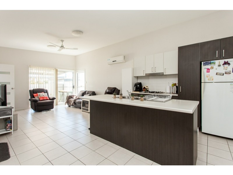 Unit 2/29 Daniel Street, Cessnock NSW 2325