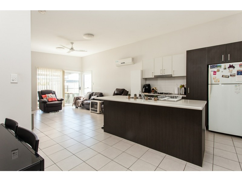 Unit 2/29 Daniel Street, Cessnock NSW 2325